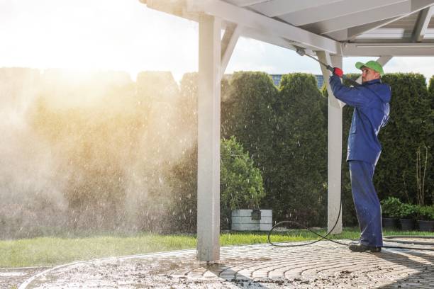 Best Rust Removal  in West Milwaukee, WI